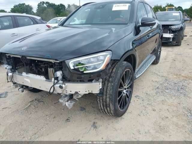 Черный Мерседес ЦЛЦ-класс, объемом двигателя 2 л и пробегом 35 тыс. км за 12900 $, фото 5 на Automoto.ua