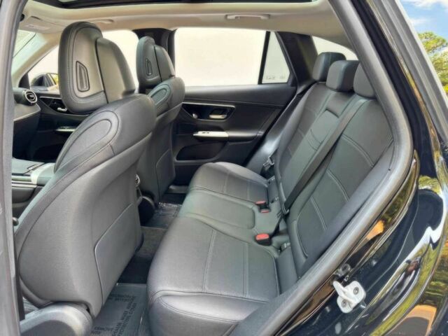 Чорний Мерседес ЦЛЦ-клас, об'ємом двигуна 2 л та пробігом 25 тис. км за 18700 $, фото 12 на Automoto.ua