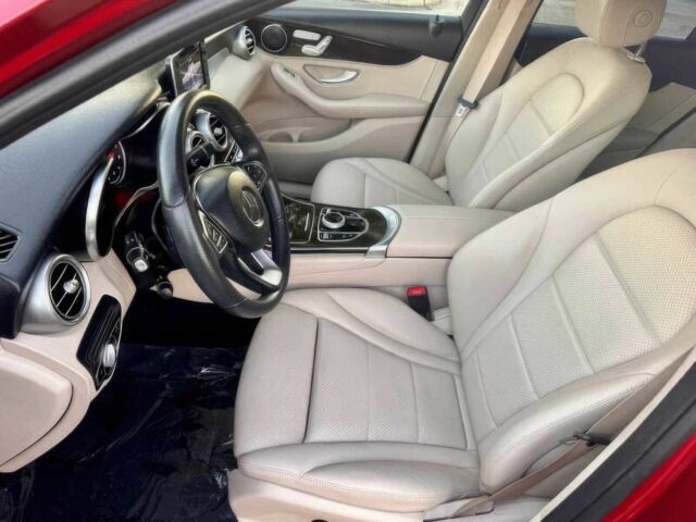 Мерседес ЦЛЦ-клас 2018 у Івано-Франківську на Automoto.ua Червоний Мерседес ЦЛЦ-клас, об'ємом двигуна 2 л та пробігом 37 тис. км за 17600 $, фото 8 на Automoto.ua