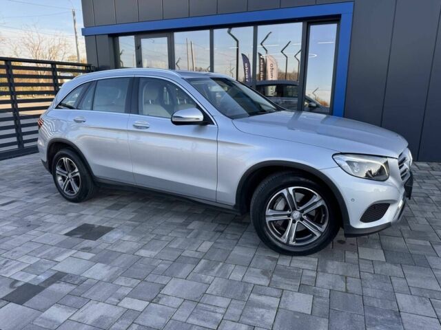 Серый Мерседес ЦЛЦ-класс, объемом двигателя 2.1 л и пробегом 186 тыс. км за 26900 $, фото 6 на Automoto.ua