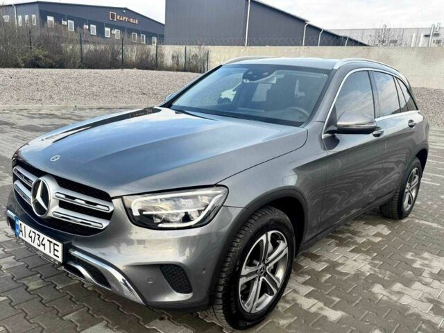 Сірий Мерседес ЦЛЦ-клас, об'ємом двигуна 2 л та пробігом 130 тис. км за 34700 $, фото 1 на Automoto.ua