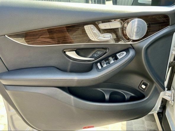 Сірий Мерседес ЦЛЦ-клас, об'ємом двигуна 1.99 л та пробігом 218 тис. км за 24842 $, фото 8 на Automoto.ua