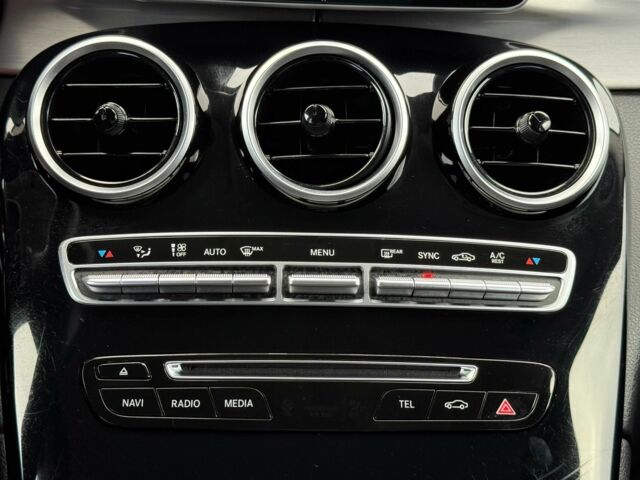 Серый Мерседес ЦЛЦ-класс, объемом двигателя 2.1 л и пробегом 243 тыс. км за 24500 $, фото 22 на Automoto.ua