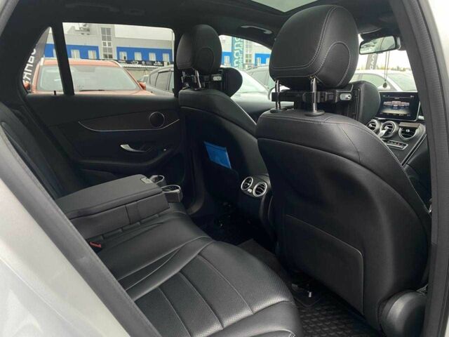 Сірий Мерседес ЦЛЦ-клас, об'ємом двигуна 2 л та пробігом 91 тис. км за 29990 $, фото 11 на Automoto.ua