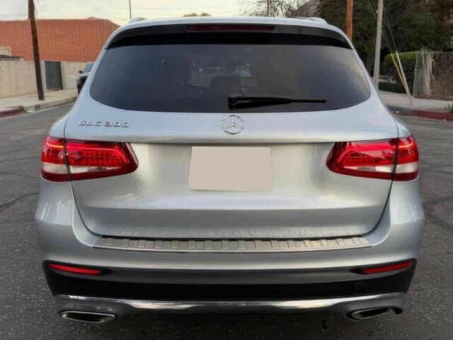 Серый Мерседес ЦЛЦ-класс, объемом двигателя 2 л и пробегом 32 тыс. км за 8700 $, фото 5 на Automoto.ua