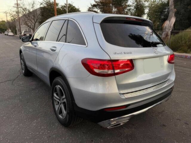 Серый Мерседес ЦЛЦ-класс, объемом двигателя 2 л и пробегом 32 тыс. км за 8700 $, фото 6 на Automoto.ua