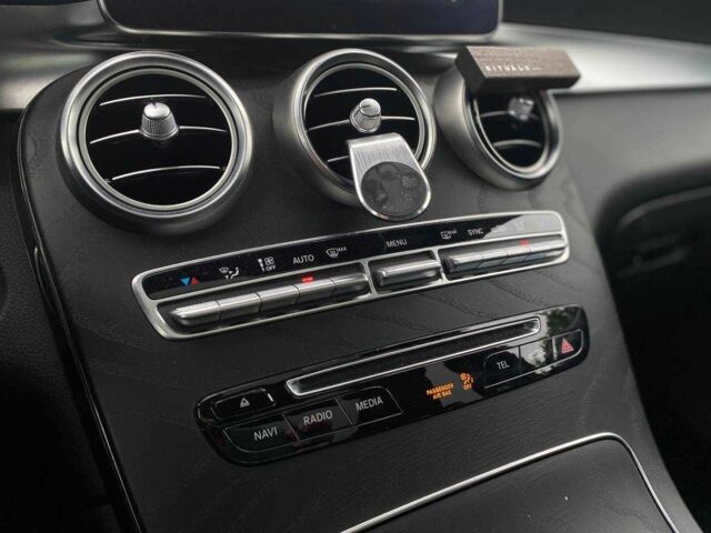 Сірий Мерседес ЦЛЦ-клас, об'ємом двигуна 2 л та пробігом 91 тис. км за 29990 $, фото 19 на Automoto.ua