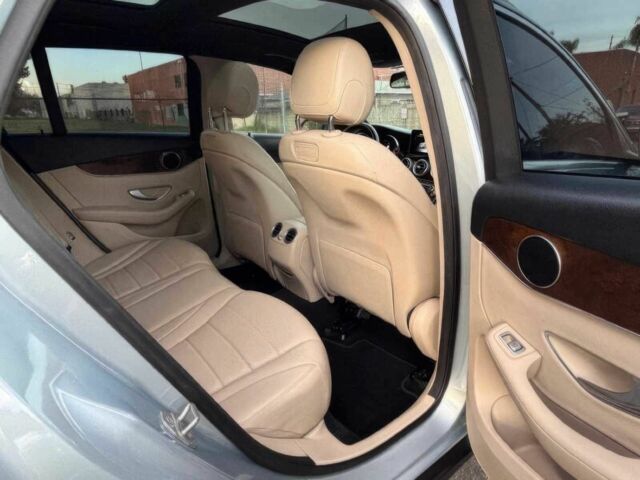 Серый Мерседес ЦЛЦ-класс, объемом двигателя 2 л и пробегом 32 тыс. км за 8700 $, фото 9 на Automoto.ua