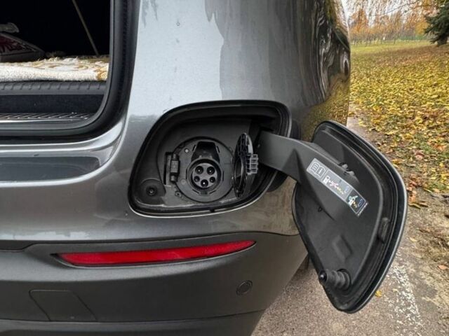 Сірий Мерседес ЦЛЦ-клас, об'ємом двигуна 2 л та пробігом 130 тис. км за 31600 $, фото 11 на Automoto.ua