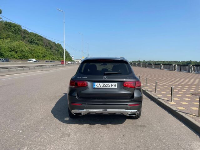 Серый Мерседес ЦЛЦ-класс, объемом двигателя 2 л и пробегом 95 тыс. км за 34100 $, фото 5 на Automoto.ua