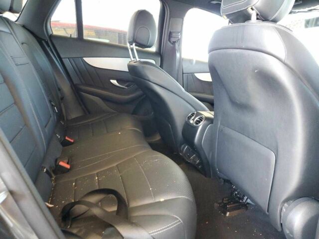 Сірий Мерседес ЦЛЦ-клас, об'ємом двигуна 2 л та пробігом 61 тис. км за 12000 $, фото 10 на Automoto.ua