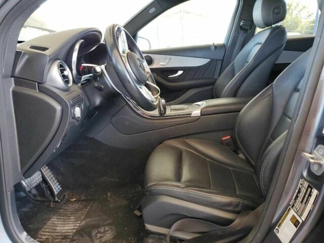 Сірий Мерседес ЦЛЦ-клас, об'ємом двигуна 2 л та пробігом 61 тис. км за 12000 $, фото 6 на Automoto.ua