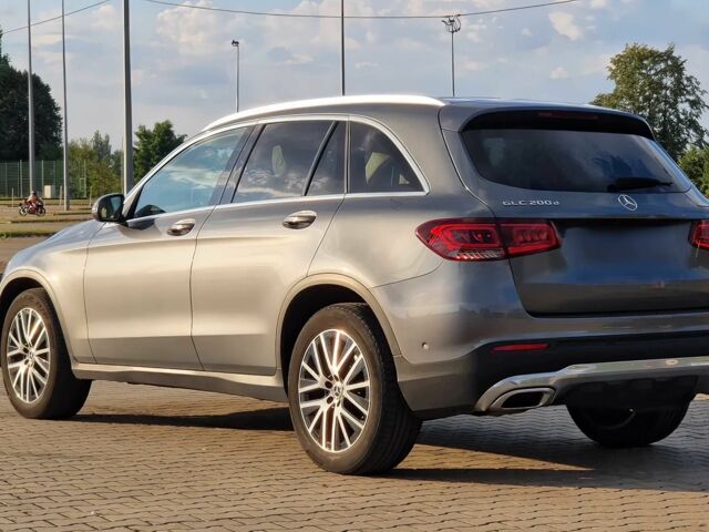 Сірий Мерседес ЦЛЦ-клас, об'ємом двигуна 2 л та пробігом 14 тис. км за 29000 $, фото 3 на Automoto.ua