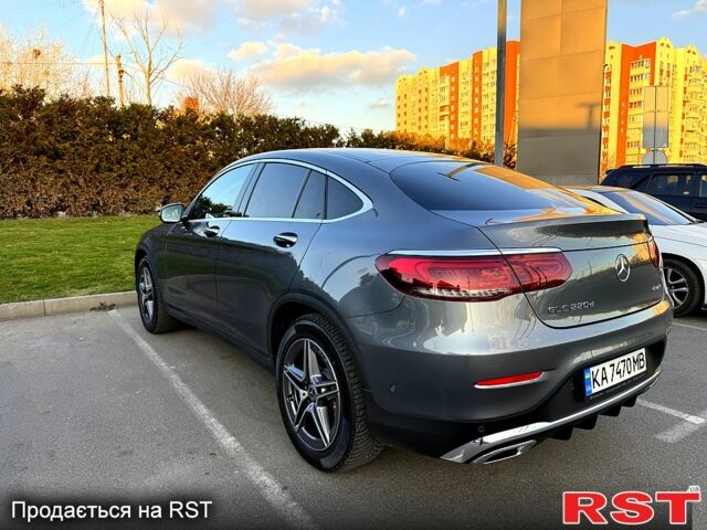 Сірий Мерседес ЦЛЦ-клас, об'ємом двигуна 2 л та пробігом 19 тис. км за 65900 $, фото 6 на Automoto.ua