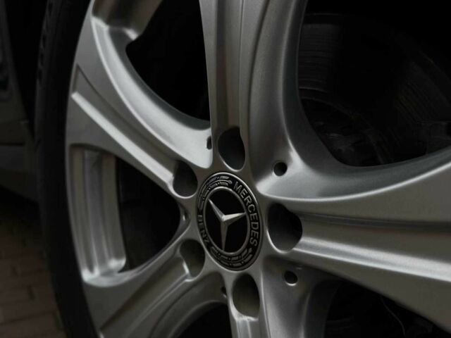 Синій Мерседес ЦЛЦ-клас, об'ємом двигуна 2 л та пробігом 93 тис. км за 26900 $, фото 16 на Automoto.ua