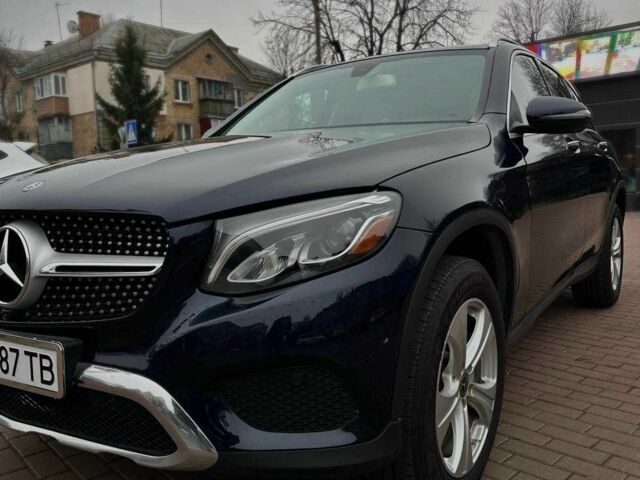 Синій Мерседес ЦЛЦ-клас, об'ємом двигуна 2 л та пробігом 93 тис. км за 26900 $, фото 1 на Automoto.ua