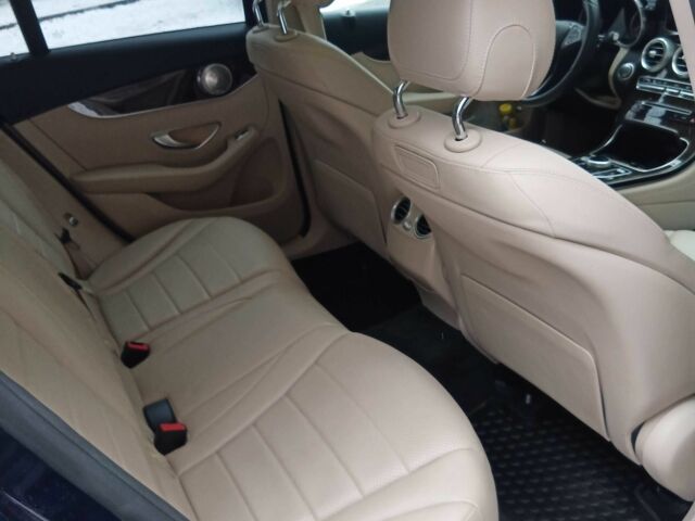 Синій Мерседес ЦЛЦ-клас, об'ємом двигуна 2 л та пробігом 93 тис. км за 26900 $, фото 13 на Automoto.ua