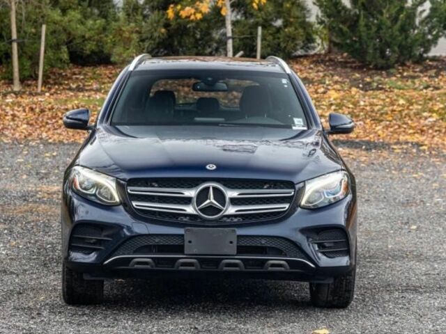 Синий Мерседес ЦЛЦ-класс, объемом двигателя 2 л и пробегом 88 тыс. км за 17300 $, фото 1 на Automoto.ua