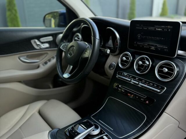 Мерседес ЦЛЦ-клас 2019 у Ковель на Automoto.ua Синій Мерседес ЦЛЦ-клас, об'ємом двигуна 2 л та пробігом 90 тис. км за 23900 $, фото 4 на Automoto.ua