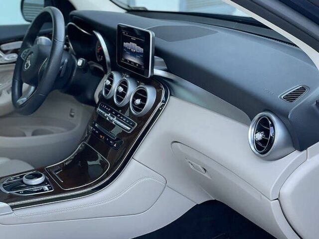 Синий Мерседес ЦЛЦ-класс, объемом двигателя 2 л и пробегом 93 тыс. км за 29500 $, фото 22 на Automoto.ua