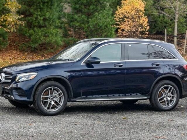 Синий Мерседес ЦЛЦ-класс, объемом двигателя 2 л и пробегом 88 тыс. км за 17300 $, фото 2 на Automoto.ua