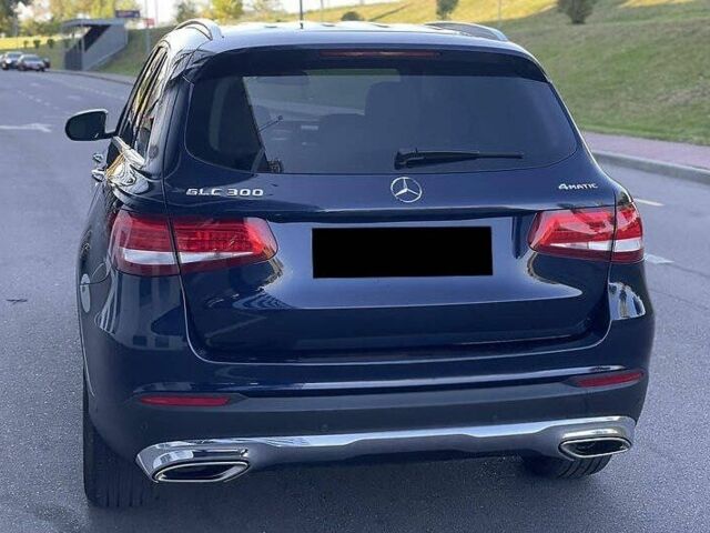 Синий Мерседес ЦЛЦ-класс, объемом двигателя 2 л и пробегом 93 тыс. км за 29500 $, фото 4 на Automoto.ua