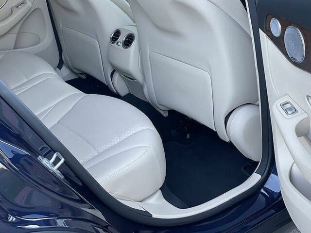 Синий Мерседес ЦЛЦ-класс, объемом двигателя 2 л и пробегом 93 тыс. км за 29500 $, фото 19 на Automoto.ua