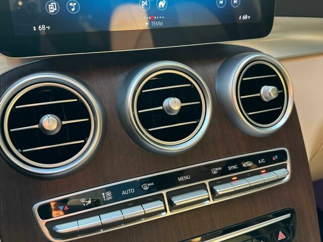 Синій Мерседес ЦЛЦ-клас, об'ємом двигуна 2 л та пробігом 82 тис. км за 37250 $, фото 12 на Automoto.ua