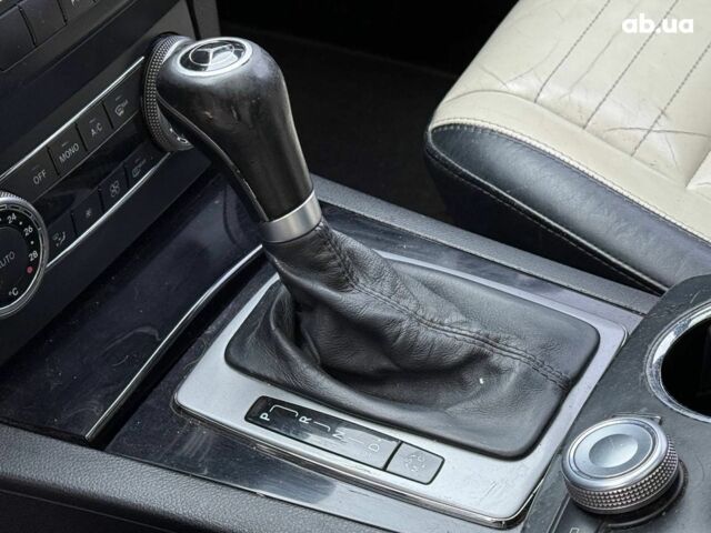 Мерседес ЦЛК-Класс 2008 в Одессе на Automoto.ua Белый Мерседес ЦЛК-Класс, объемом двигателя 3 л и пробегом 290 тыс. км за 12090 $, фото 14 на Automoto.ua