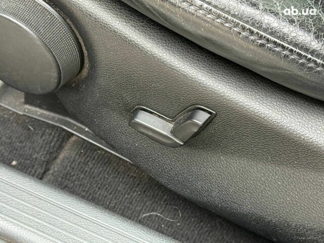 Мерседес ЦЛК-Класс 2008 в Одессе на Automoto.ua Белый Мерседес ЦЛК-Класс, объемом двигателя 3 л и пробегом 290 тыс. км за 12090 $, фото 13 на Automoto.ua