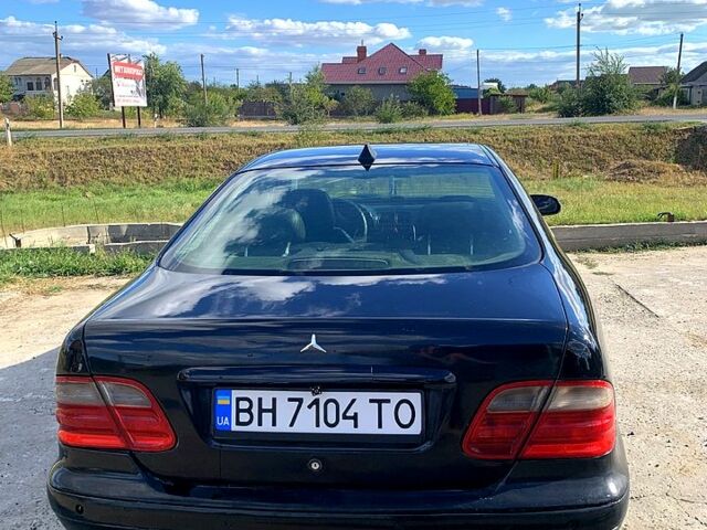 Чорний Мерседес ЦЛК-Клас, об'ємом двигуна 3.2 л та пробігом 167 тис. км за 4000 $, фото 11 на Automoto.ua