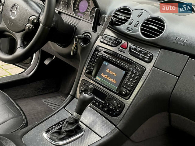Черный Мерседес ЦЛК-Класс, объемом двигателя 2.7 л и пробегом 315 тыс. км за 7500 $, фото 23 на Automoto.ua