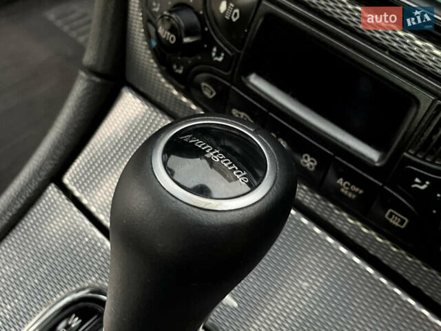 Черный Мерседес ЦЛК-Класс, объемом двигателя 2.7 л и пробегом 315 тыс. км за 7500 $, фото 21 на Automoto.ua