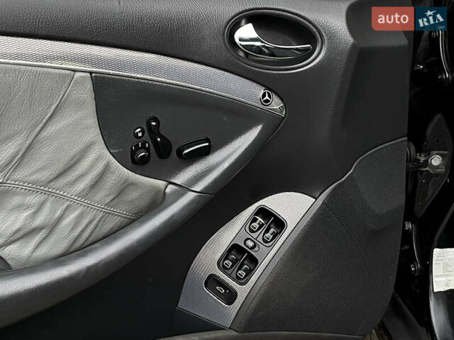 Черный Мерседес ЦЛК-Класс, объемом двигателя 2.7 л и пробегом 315 тыс. км за 7500 $, фото 16 на Automoto.ua