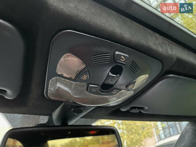 Черный Мерседес ЦЛК-Класс, объемом двигателя 2.7 л и пробегом 315 тыс. км за 7500 $, фото 22 на Automoto.ua