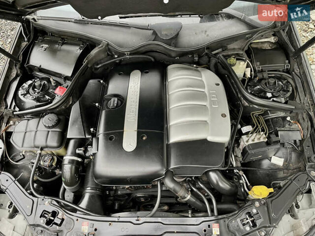 Черный Мерседес ЦЛК-Класс, объемом двигателя 2.7 л и пробегом 315 тыс. км за 7500 $, фото 39 на Automoto.ua