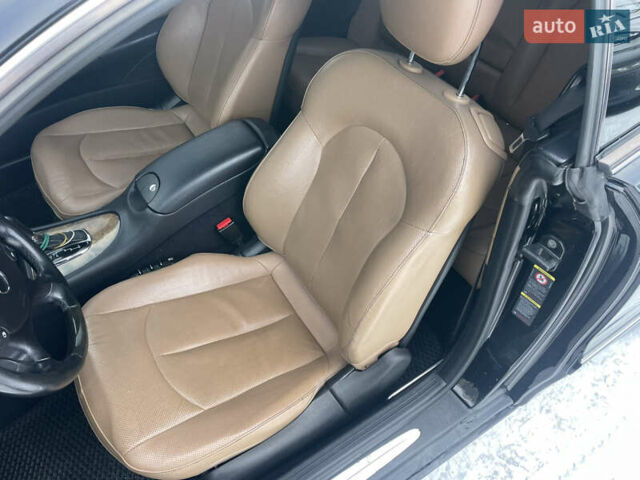 Черный Мерседес ЦЛК-Класс, объемом двигателя 2.99 л и пробегом 448 тыс. км за 7900 $, фото 9 на Automoto.ua