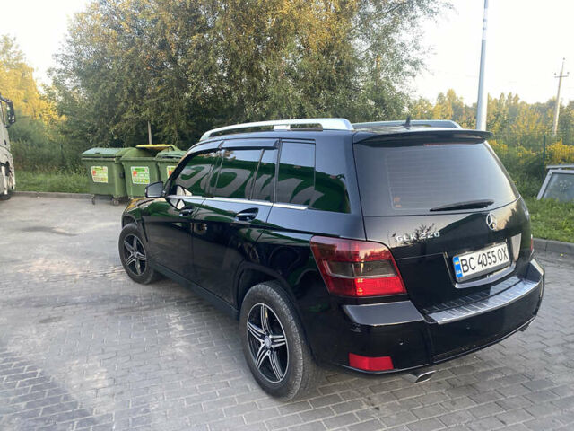 Чорний Мерседес ЦЛК-Клас, об'ємом двигуна 2 л та пробігом 285 тис. км за 12900 $, фото 11 на Automoto.ua