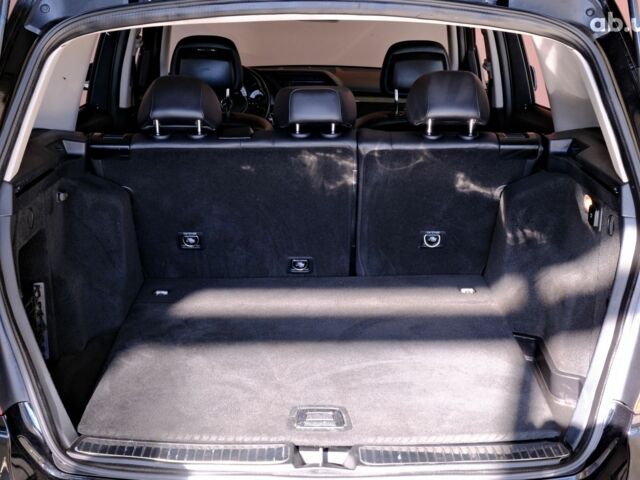 Черный Мерседес ЦЛК-Класс, объемом двигателя 2.1 л и пробегом 192 тыс. км за 16900 $, фото 8 на Automoto.ua