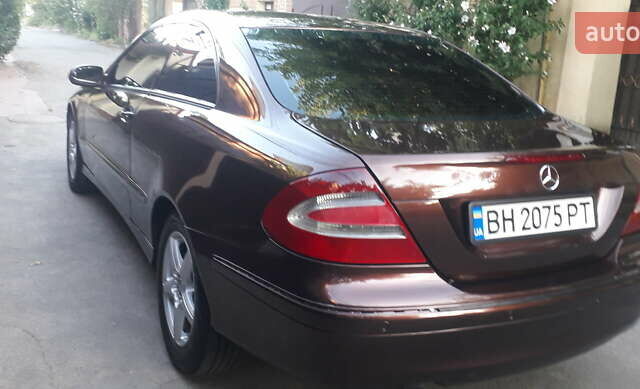 Коричневый Мерседес ЦЛК-Класс, объемом двигателя 1.8 л и пробегом 180 тыс. км за 7500 $, фото 5 на Automoto.ua