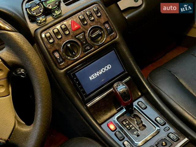 Червоний Мерседес ЦЛК-Клас, об'ємом двигуна 3.2 л та пробігом 216 тис. км за 5500 $, фото 16 на Automoto.ua