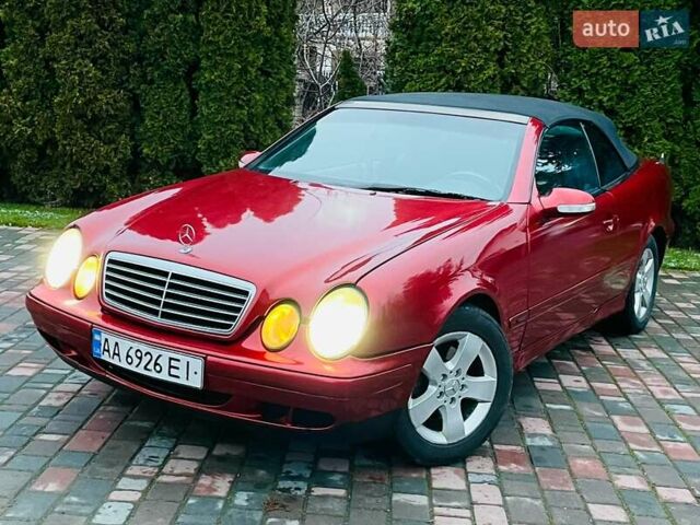 Червоний Мерседес ЦЛК-Клас, об'ємом двигуна 3.2 л та пробігом 216 тис. км за 5500 $, фото 1 на Automoto.ua