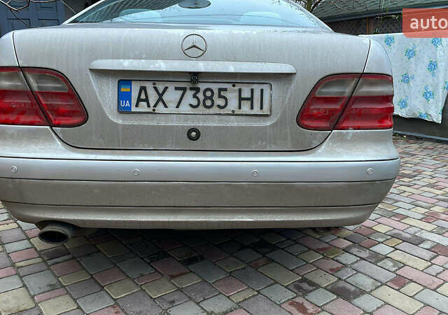 Мерседес ЦЛК-Класс, объемом двигателя 2 л и пробегом 270 тыс. км за 4500 $, фото 6 на Automoto.ua