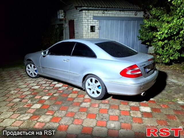 Мерседес ЦЛК-Класс, объемом двигателя 3.2 л и пробегом 222 тыс. км за 3999 $, фото 1 на Automoto.ua