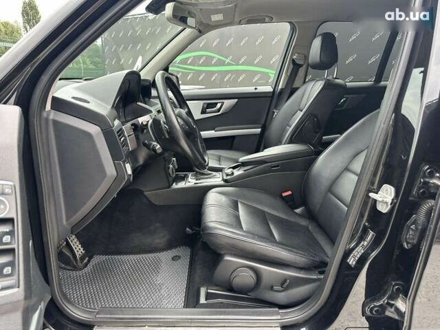 Мерседес ЦЛК-Класс, объемом двигателя 2.1 л и пробегом 310 тыс. км за 12999 $, фото 5 на Automoto.ua