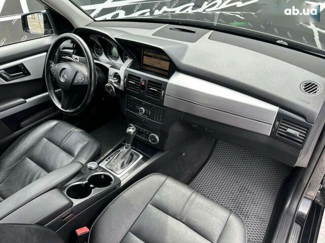 Мерседес ЦЛК-Класс, объемом двигателя 2.1 л и пробегом 310 тыс. км за 12999 $, фото 16 на Automoto.ua