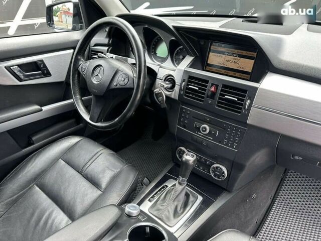 Мерседес ЦЛК-Класс, объемом двигателя 2.1 л и пробегом 310 тыс. км за 12999 $, фото 17 на Automoto.ua
