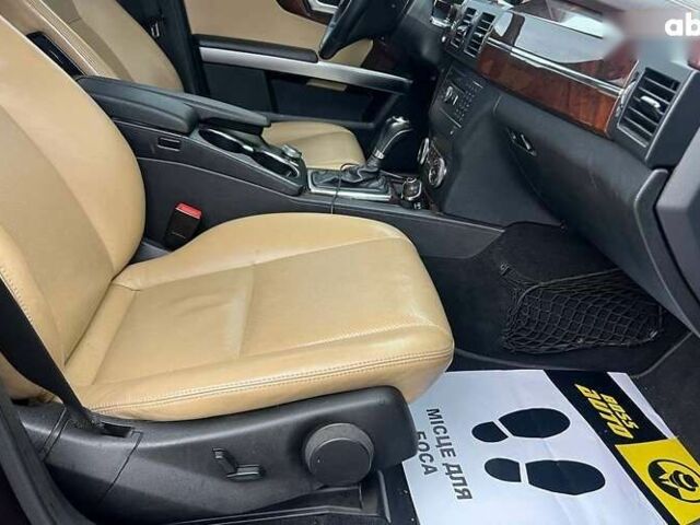 Мерседес ЦЛК-Класс, объемом двигателя 3 л и пробегом 131 тыс. км за 18500 $, фото 16 на Automoto.ua