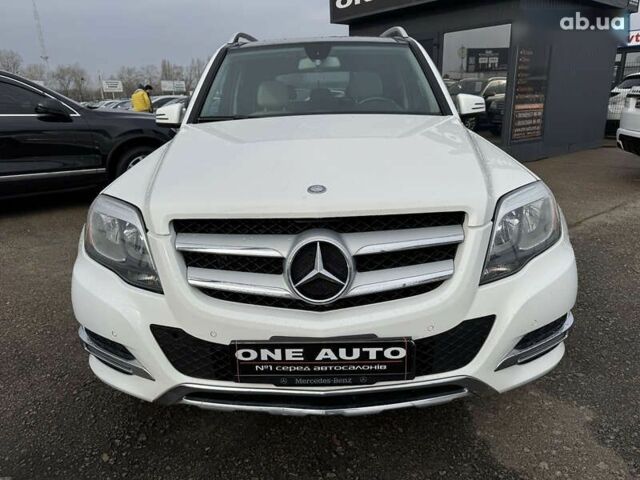 Мерседес ЦЛК-Класс, объемом двигателя 3.5 л и пробегом 251 тыс. км за 13990 $, фото 2 на Automoto.ua