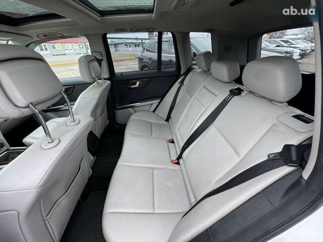 Мерседес ЦЛК-Класс, объемом двигателя 3.5 л и пробегом 251 тыс. км за 13990 $, фото 29 на Automoto.ua